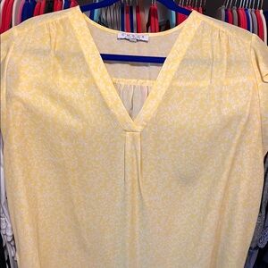 Chaus Women's Yellow V-Neck Top